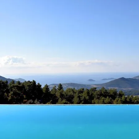 Islamlar Sleeps 8